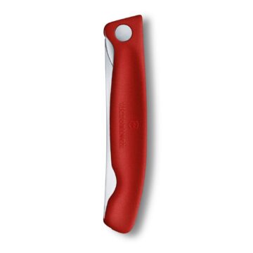 Cuchillo plegable Victorinox Swiss Classic, con hoja lisa y mango rojo – Cerrado – Cuchillalia.com