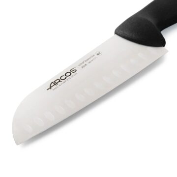 cuchillo-santoku-negro-18-cm-arcos-290625-hoja